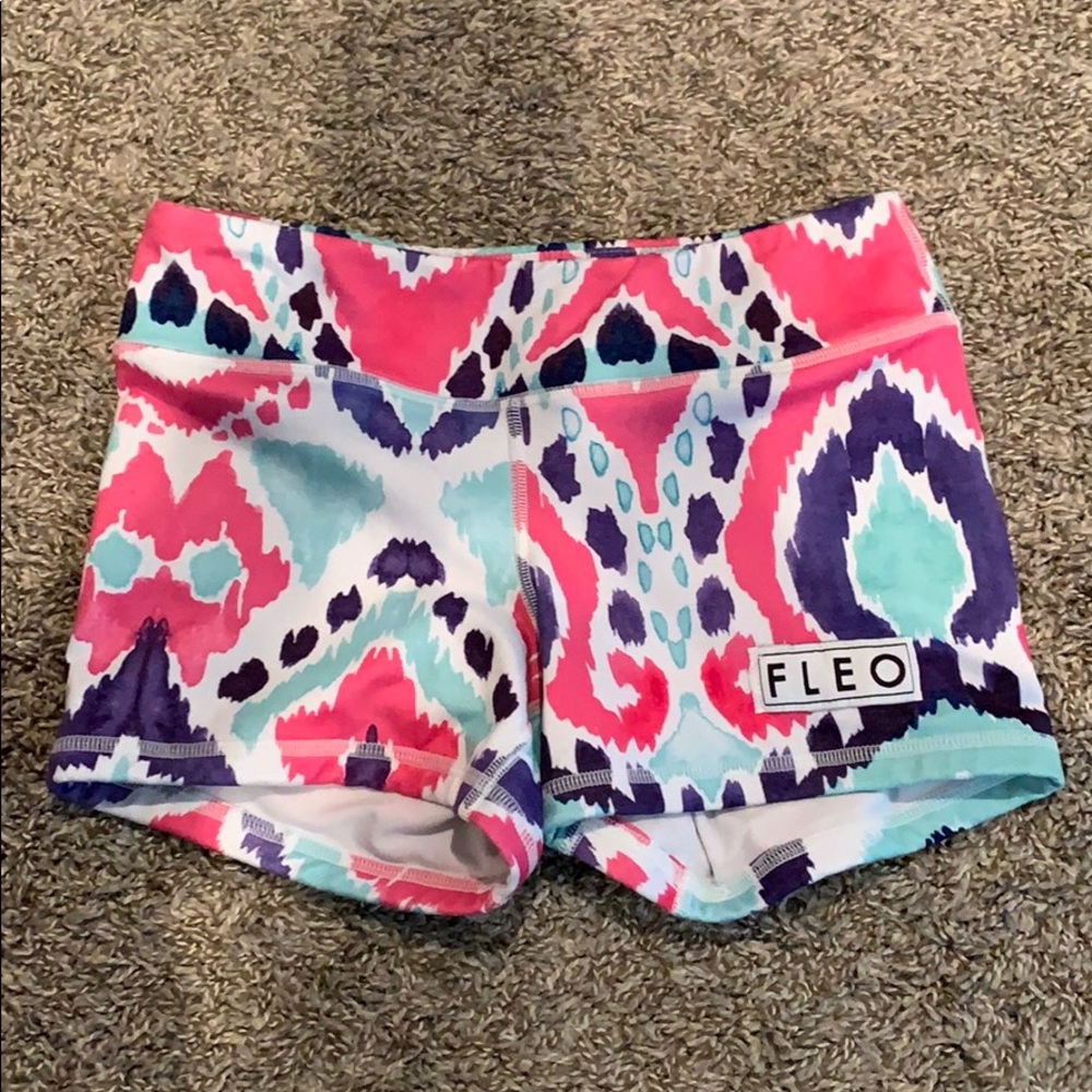 Fleo Shorts